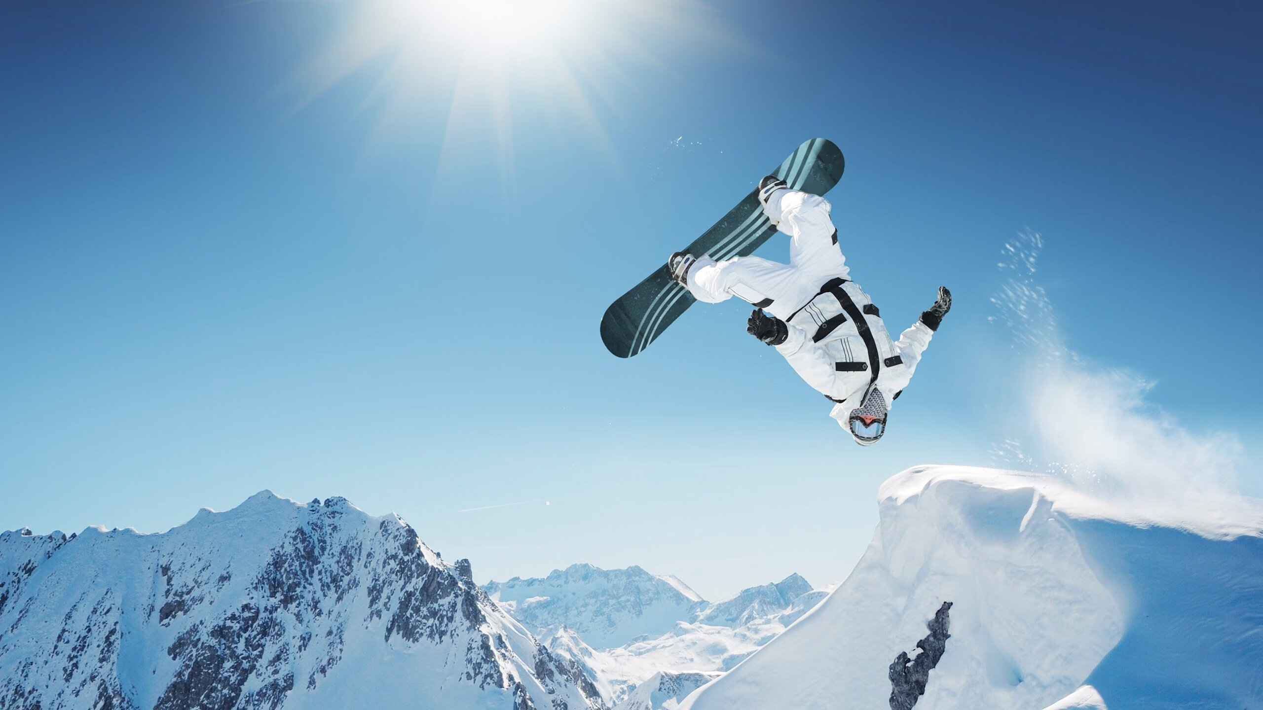 开云体育app-“马科斯·莫奇的稳固防线与出色反应，帮助美洲狮队迎接世界挑战”